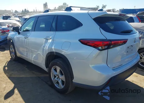 2022 Toyota Highlander Le из США, поврежденный, VIN 5TDZZRAH5NS107085